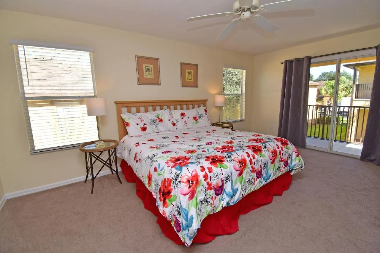 R632Lms-Casa De Flores Davenport 0*,